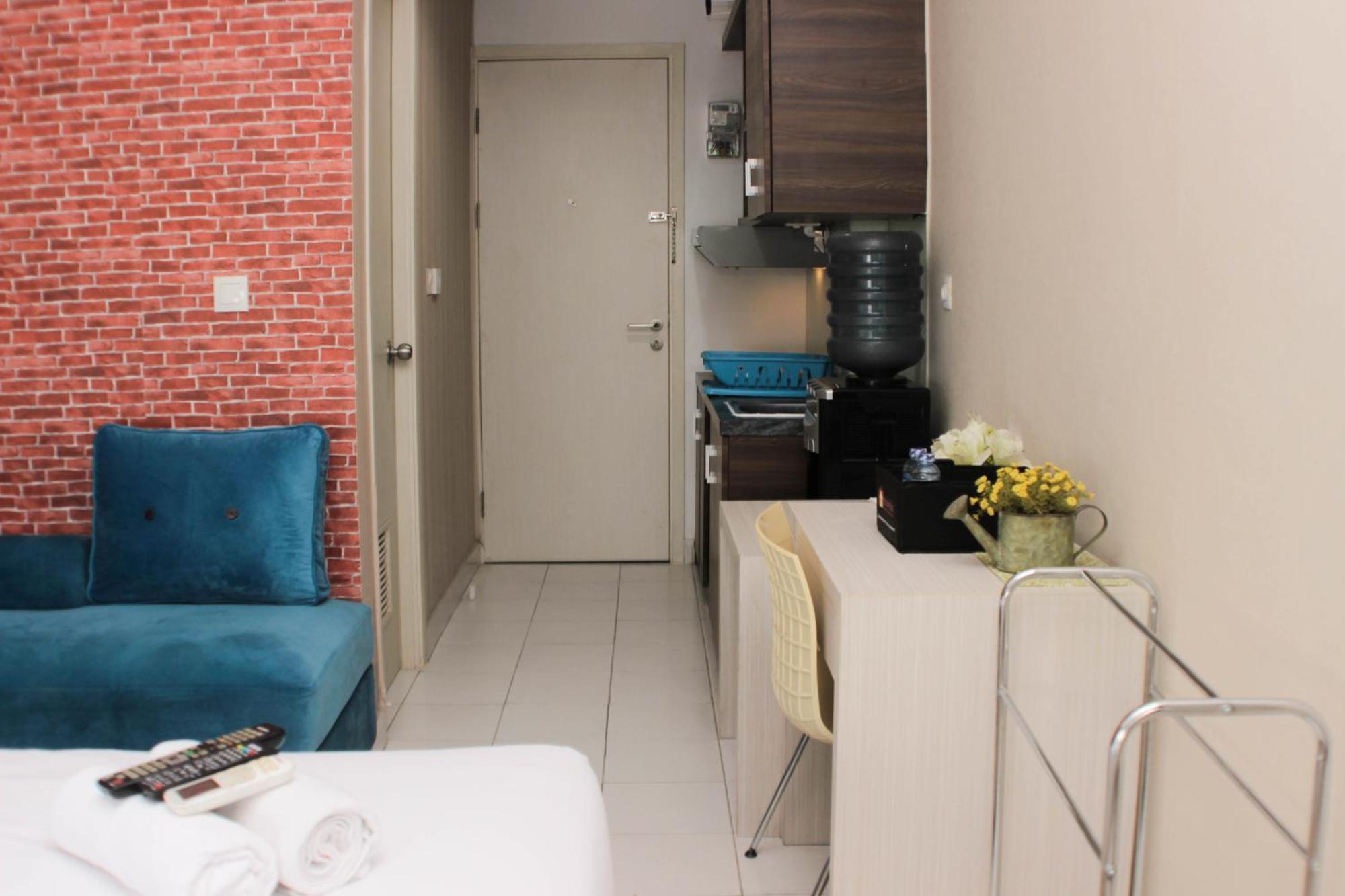 Minimalist At Springlake Summarecon By Travelio Bekasi