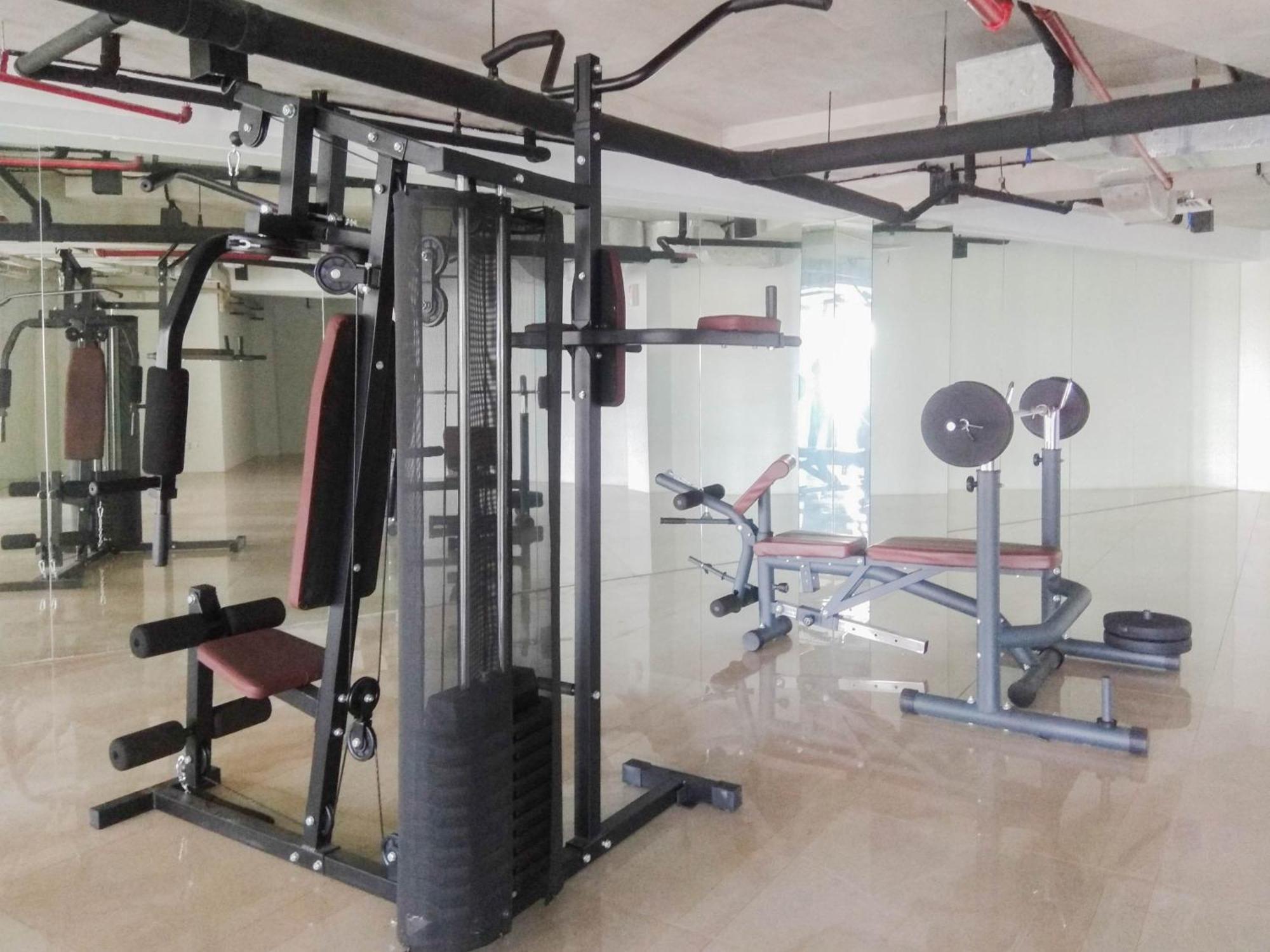 Apartemen Minimalist At Springlake Summarecon By Travelio