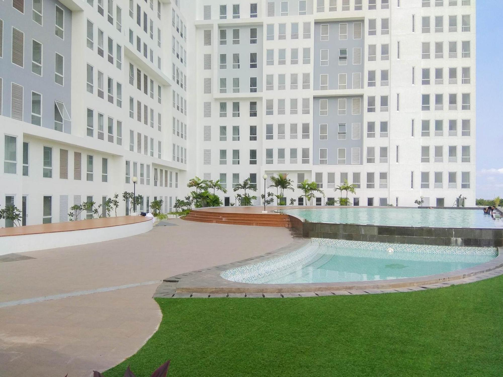 Minimalist At Springlake Summarecon By Travelio * Bekasi