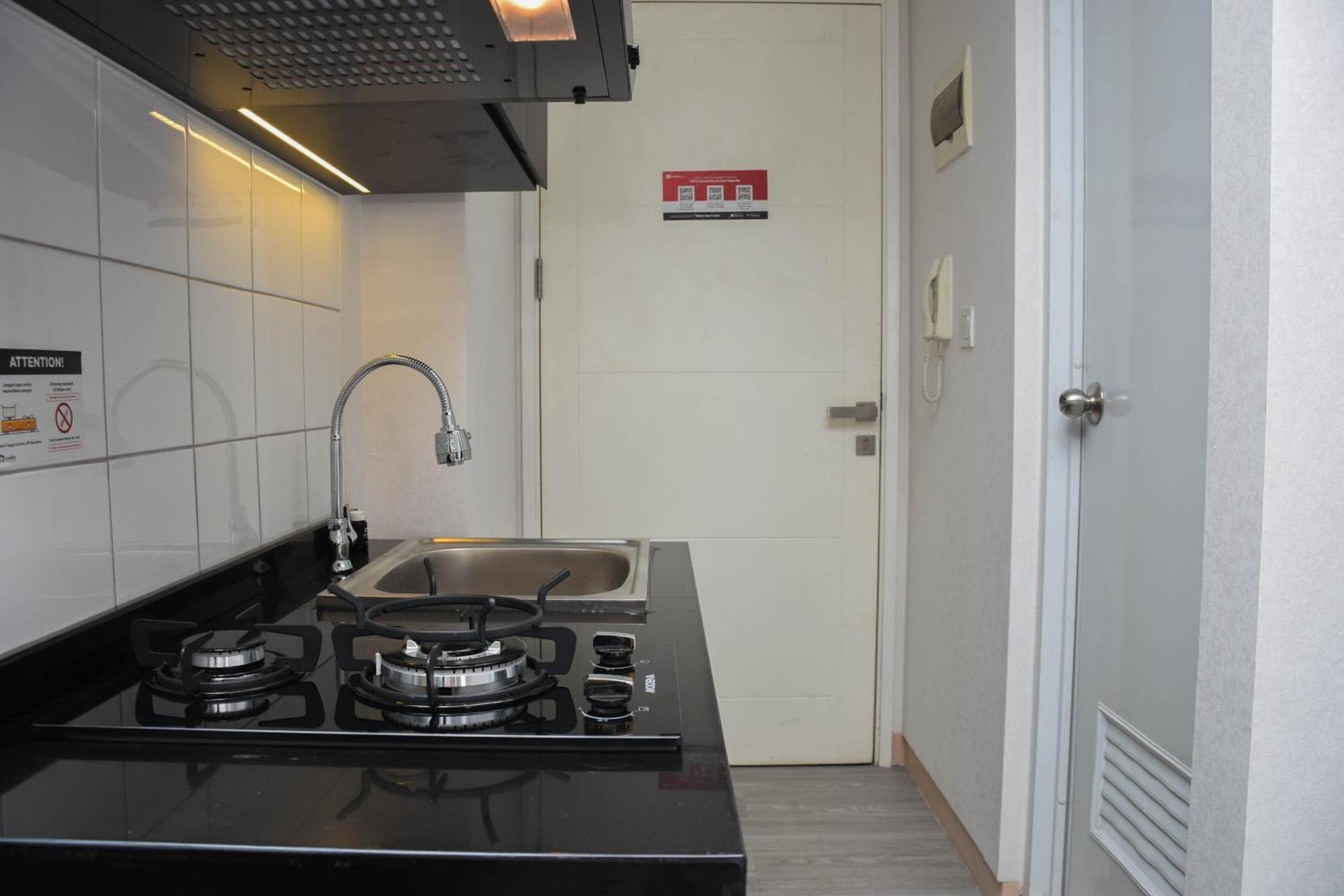 Apartemen Minimalist At Springlake Summarecon By Travelio